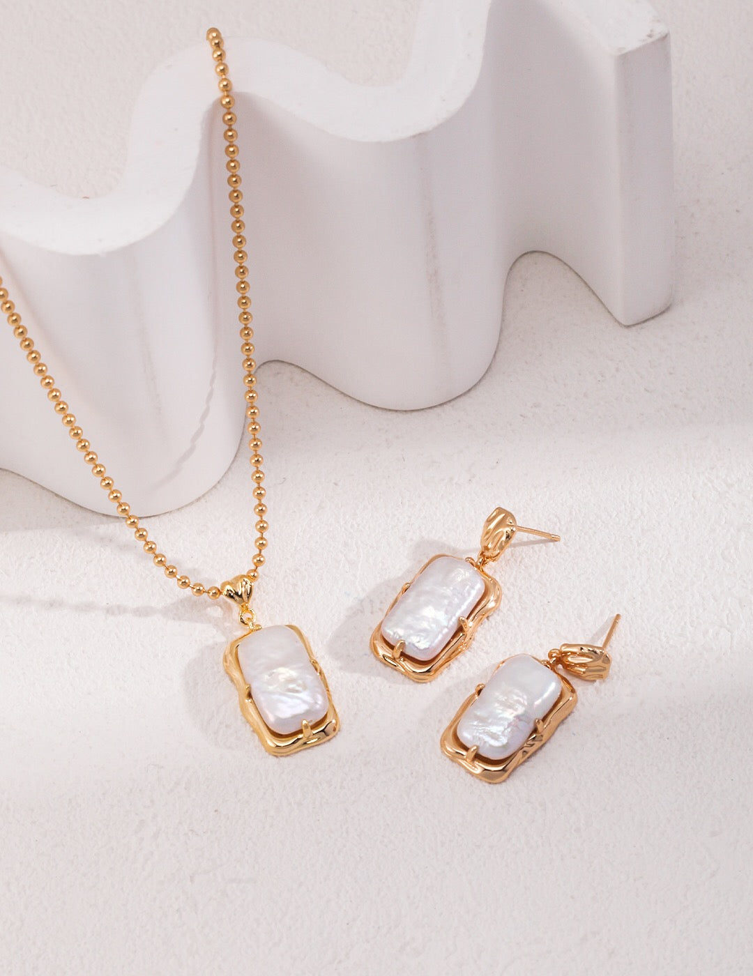 Rectangle Link Pearl Earrings-2